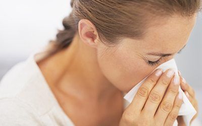 Причины кровотечения из носа и боли в глазу