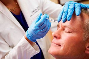 Ботулинотерапия в клинике ЦЭЛТ в Москве