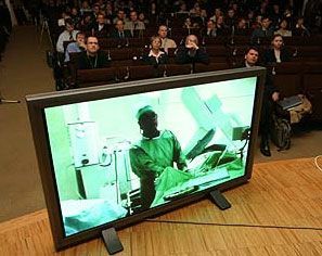 Александр Бронштейн с Николаем Добронравовым и Александрой Пахмутовой smi81_1.jpg